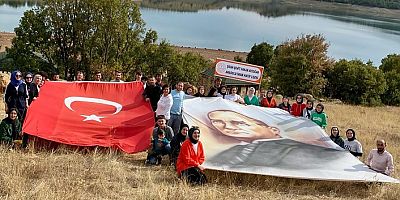 Şiran’da Cumhuriyet yürüyüşü