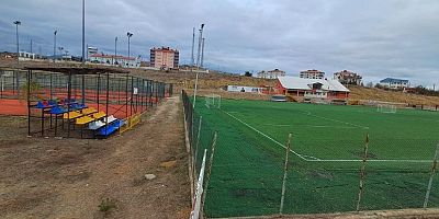 Şiran İlçe Stadı Yenileniyor: