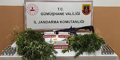 Şiranda Kaçak Silah Ve Kenevir  Ele geçirildi.