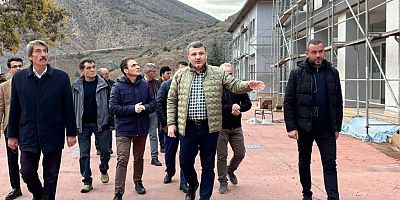 Tekke’de Siyasi Satranç: Muhalefet Kulislerde, AK Parti Projelerle Sahada…