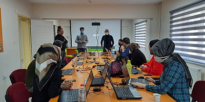 Teknoloji Yetenek Atölyesi  Projesi Eğitici Eğitimleri Başladı