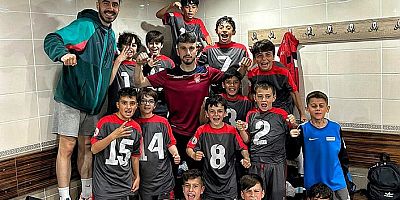 Telekomspor Futbol Akademisi Şampiyon Yetiştiriyor