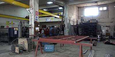 Tinerle Sobayı Yakmak İsterken Alevler İçinde Kaldı