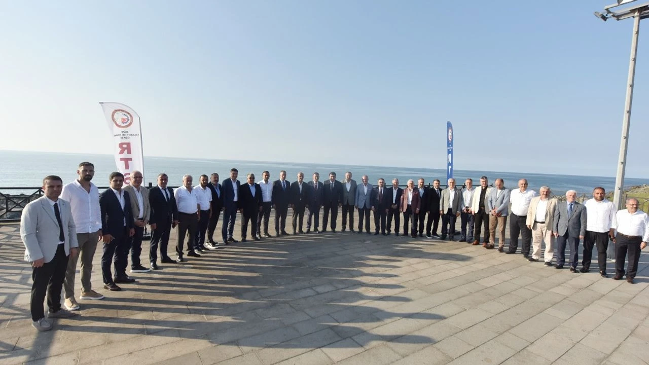 TOBB Doğu Karadeniz Oda Borsa Bölge Toplantısı Rize’de Yapıldı