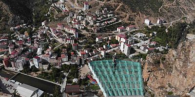 Torul Cam Seyir Terası 100 bin kişiyi ağırladı