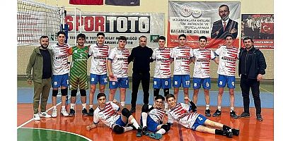 Torul Şehit Tamer Özdemir Anadolu Lisesi yarı finalde