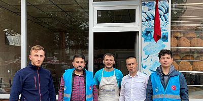Torul Ülkü Ocaklarından esnafa siftah zarfı