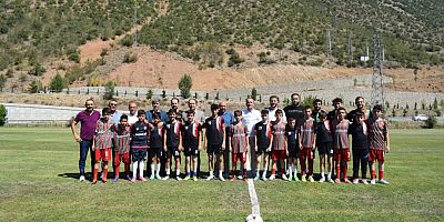 Torul’un Efsane İsimlerine Özel Futbol Turnuvası Düzenlendi