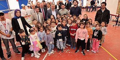 TÜBİTAK destekli 4006 Bilim Fuarı Kelkitte Açıldı
