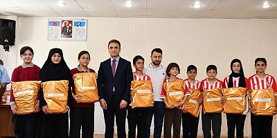Türkiye Finallerinde Derece Elde Eden Öğrencilerimiz Ödüllendirildi
