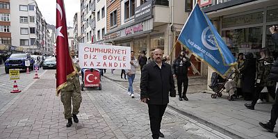 Ülkü Ocaklarından Cumhuriyet Bayramı yürüyüşü