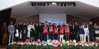 Uluslararası Öğrencilerimizden Anlamlı Karşılama