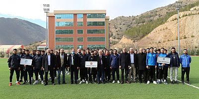  ÜNİLİG Futbol Grup Müsabakalarına Ev Sahipliği Yapacak