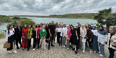 Üniversite öğrencileri Adıyaman’ın tarihi alanlarını gezdi