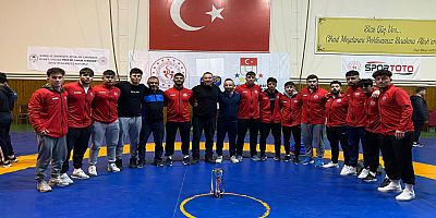 Üniversitemiz Güreş Takımı Türkiye Şampiyonu
