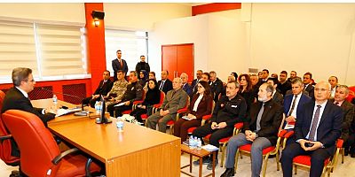 Vali Baruş: Aile yapısı güçlü olmayan toplum ayakta kalamaz