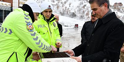 Vali Baruş, Karayollarındaki kış tedbirlerini yerinde denetledi