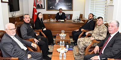 Vali Baruş Kürtün ilçesinde incelemelerde bulundu