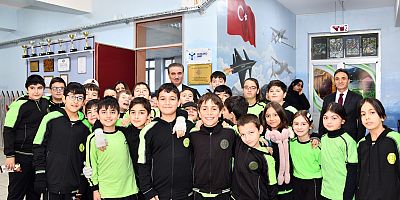 Vali Baruş’tan Fevzipaşa Ortaokulu’na ziyaret