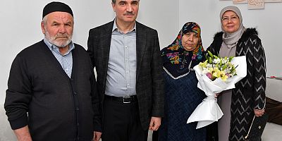 Vali Baruş’tan kadınlar gününde şehit annelerine ziyaret