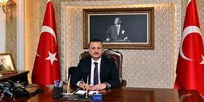 Vali Kamuran Taşbilek