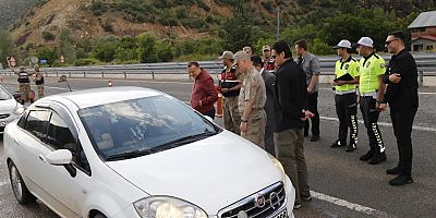 Vali Kamuran Taşbilek Trafik Tedbirlerini Denetledi