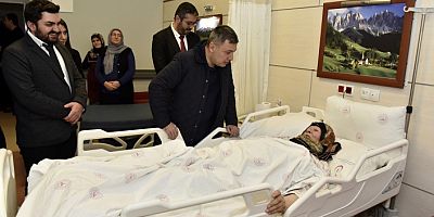 Vali Tanrısever’den yeni yıl ziyaretleri