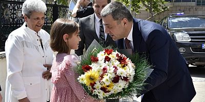 Vali Tanrısever göreve başladı