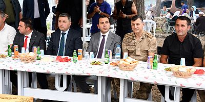 Vali Tanrısever Yeniköy Şenliği'ne katıldı
