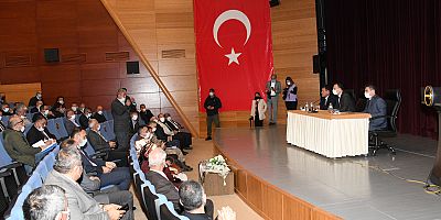 Vali Taşbilek Muhtarlarla Bir Araya Geldi