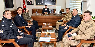 Valisi Baruş, Kürtün’de sorunları dinledi, projeleri değerlendirdi!