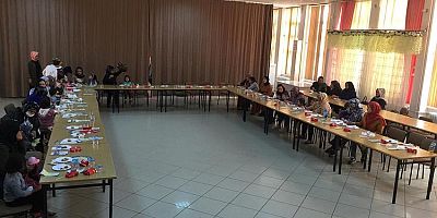 Yabancılara Yönelik Eğitim Çalışmaları Sürüyor