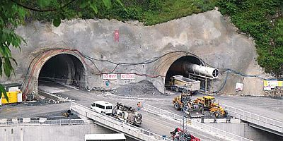 Yeni Zigana Tünelinde Işığa 700 Metre Kaldı