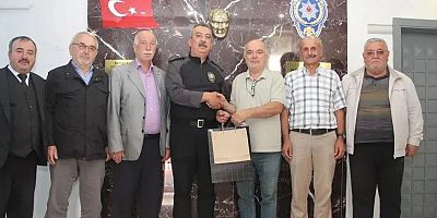 Yeşildere Nuri Dayı Şenliği Derneğinden Emniyet Müdürü Karasakal'a Veda Ziyareti