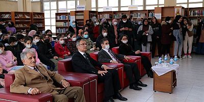 Yıkılacak kütüphanede son kez Kütüphaneler Haftası kutlandı