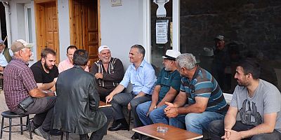 Yomra Belediye Başkanı Mustafa Bıyık Gümüşhane’de Hemşehrileriyle Kucaklaştı
